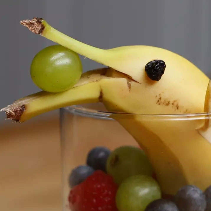 Easy DIY Fruit Animals That Your Kids Will Devour