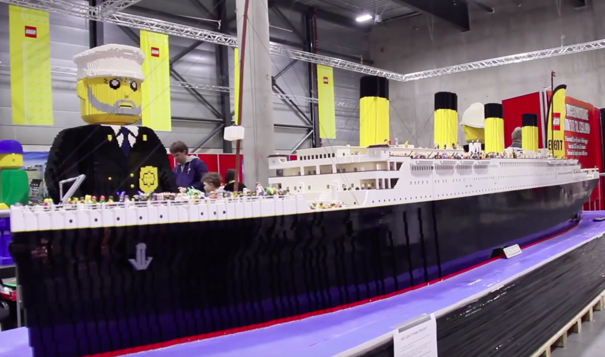 Teen with Autism Builds Worldâs Largest Lego Replica of Titanic