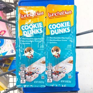 strawberry free lunch dunks