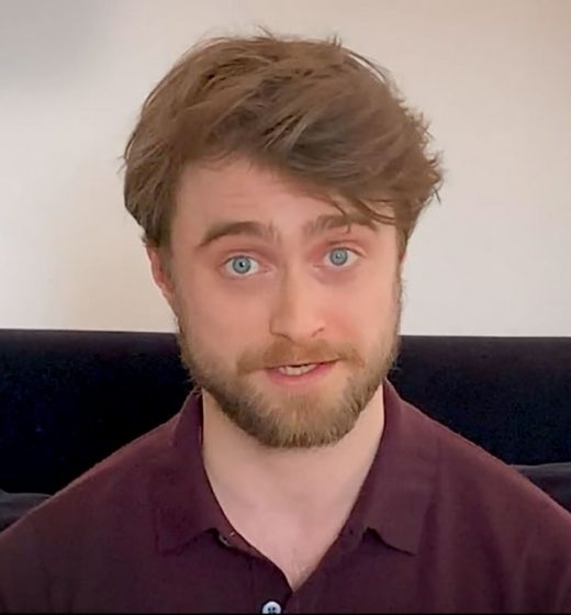 Daniel Radcliffe Reads Harry Potter