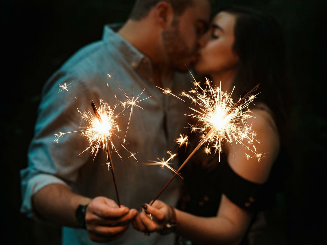 Why Do We Kiss On New Year’s Eve?