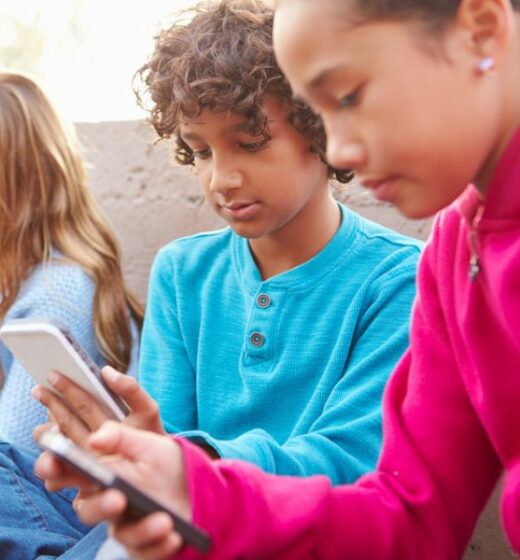 Valuable Insights For Adults Worried About Youth Interaction On Social Platforms